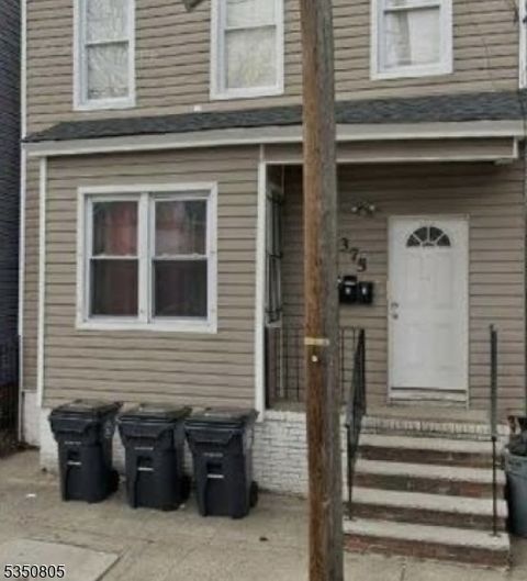 375 S 10Th St Newark City NJ 07103