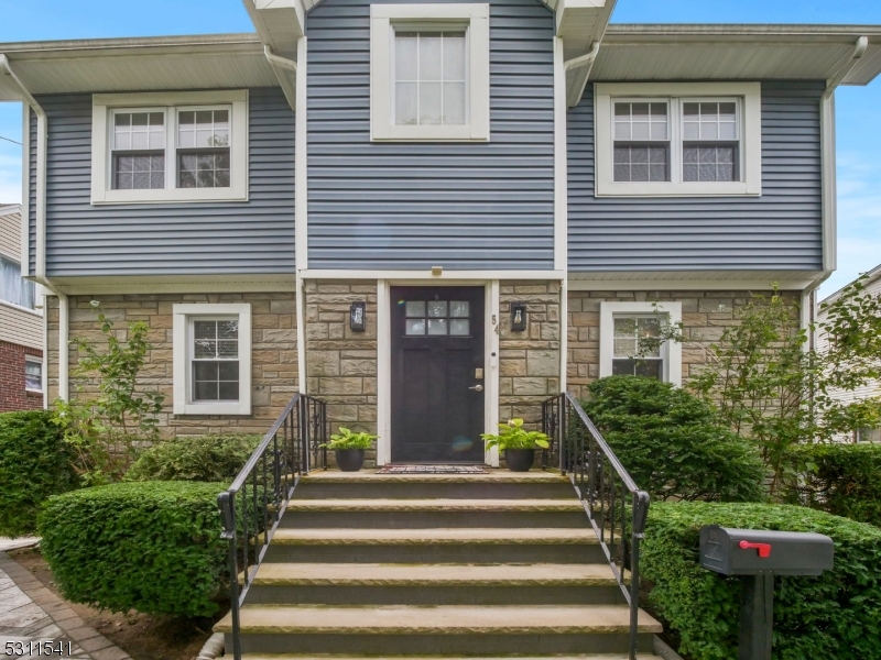 View Lodi Boro, NJ 07644 house