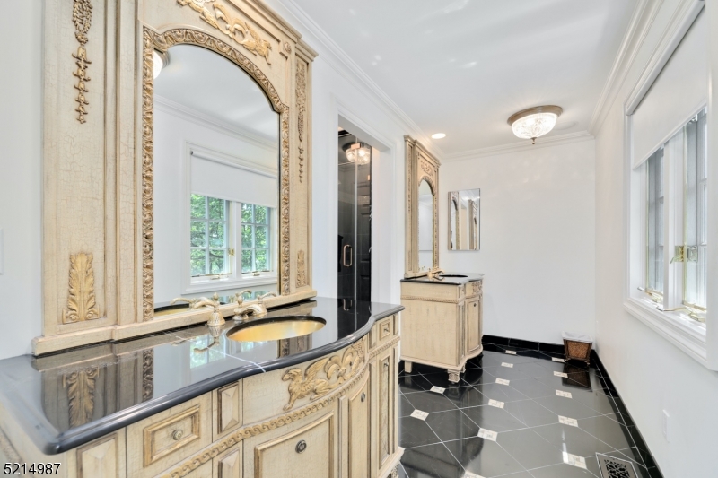 Hartshorn - Residential