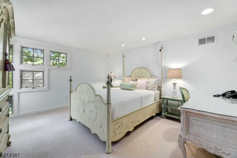 Hartshorn - Residential