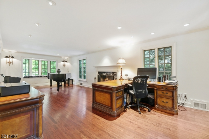 Hartshorn - Residential