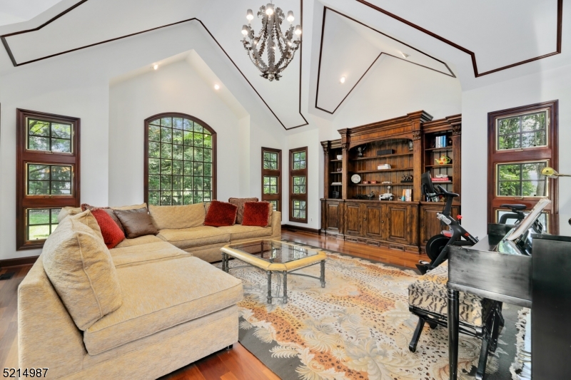 Hartshorn - Residential