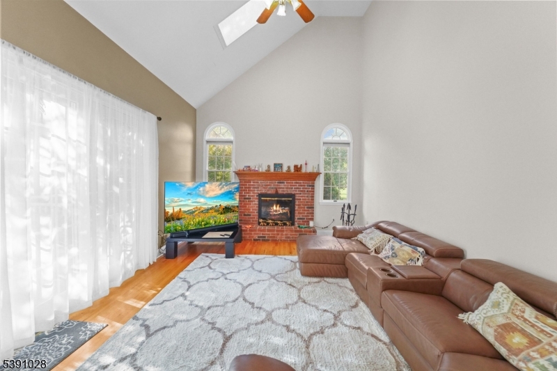 Grayson Drive - Residential Lease