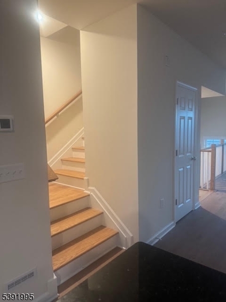 MASON RIDGE - Residential Lease