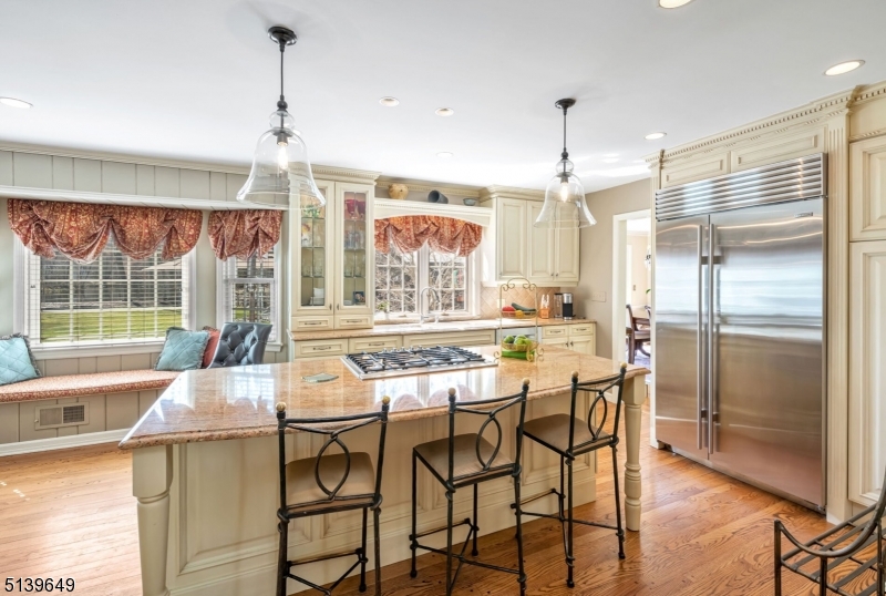 Shadow Lake - Residential