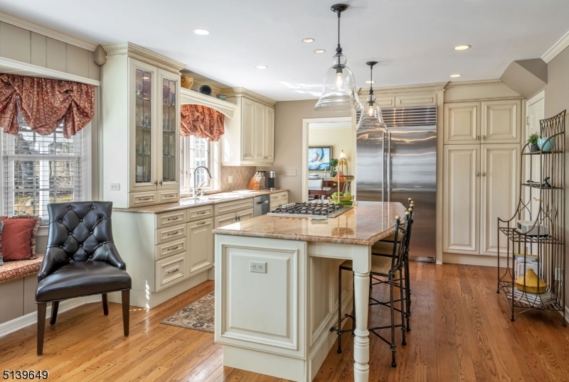 Shadow Lake - Residential