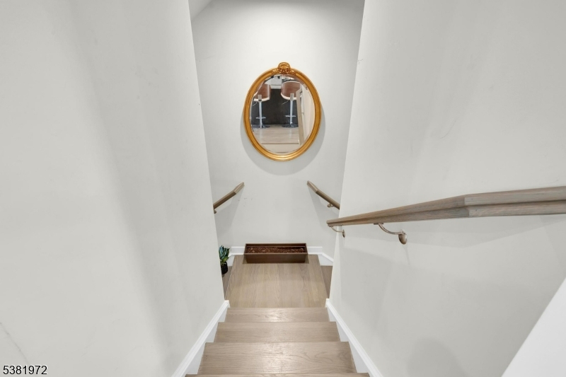 Mountain Ridge - Residential