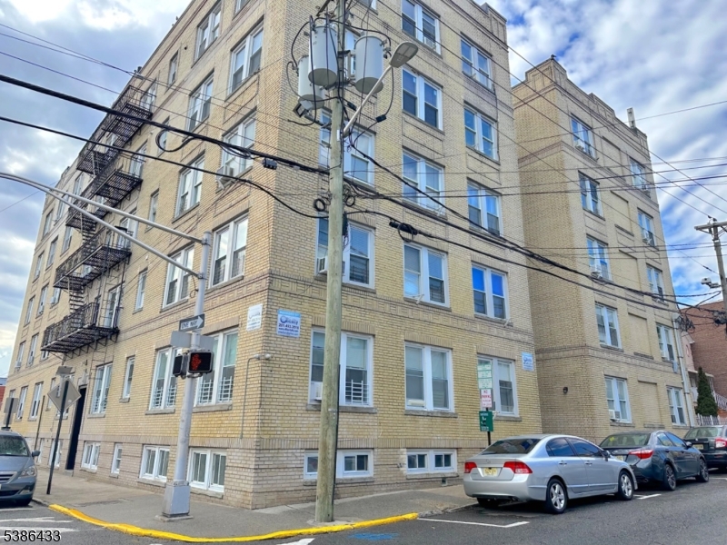 Union City - Residential