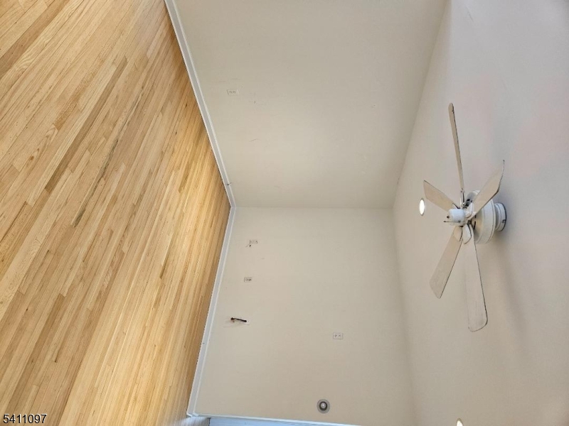 Valley Stream Apartments - Residential Lease