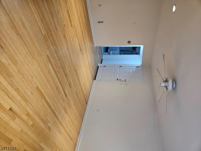 Valley Stream Apartments - Residential Lease