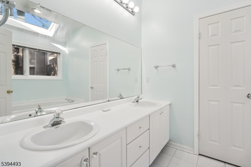 Crystal Woods - Residential