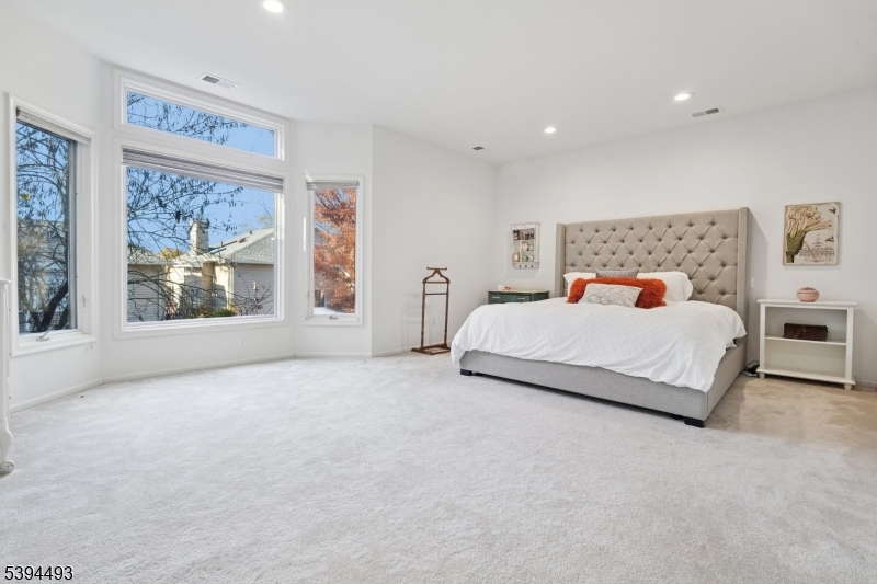 Crystal Woods - Residential