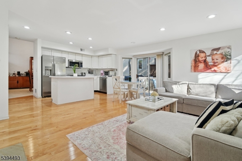 Crystal Woods - Residential