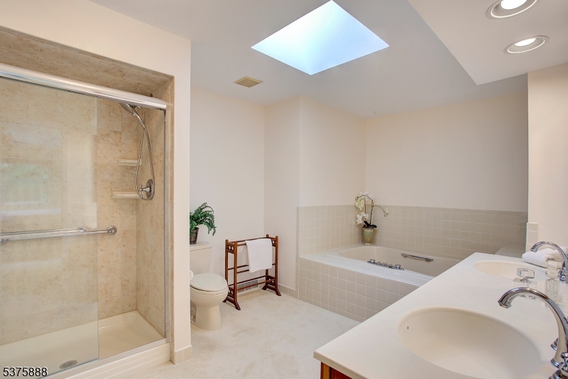 Hunters Glen - Residential