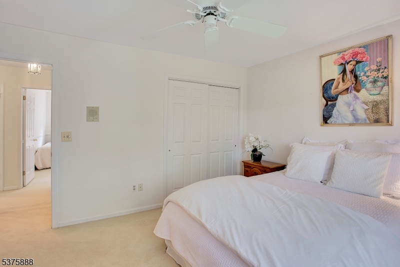 Hunters Glen - Residential