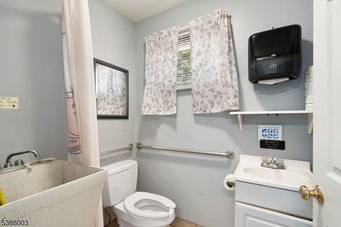 MLS: 3992221
