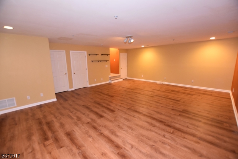 Boulder Ridge - Residential Lease