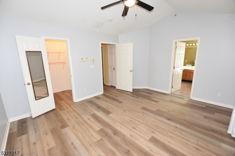 Boulder Ridge - Residential Lease