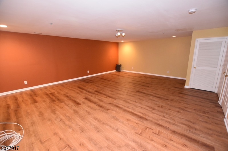 Boulder Ridge - Residential Lease