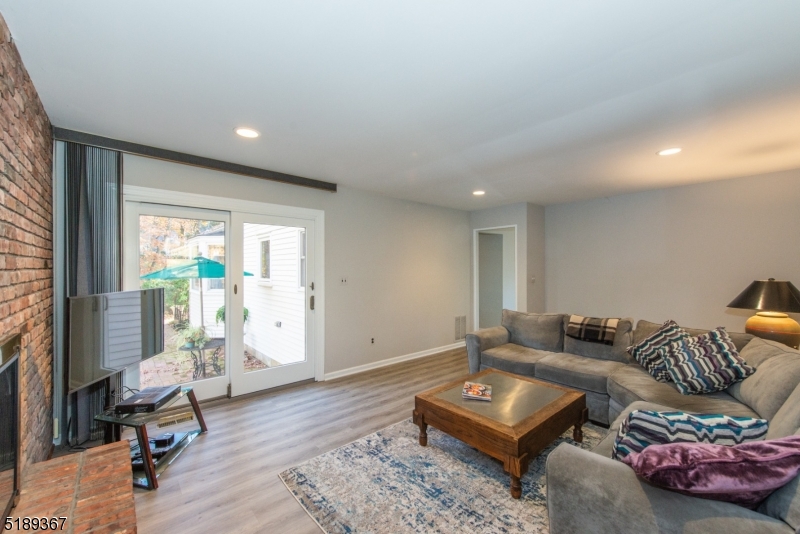 Shongum Lake - Residential