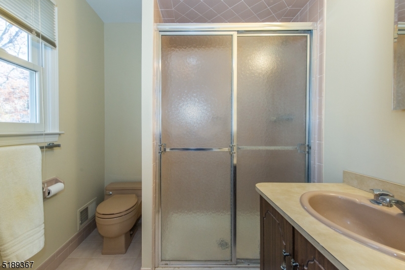 Shongum Lake - Residential