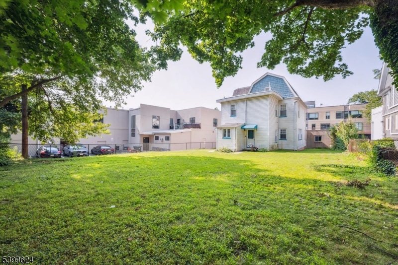 Maplewood Village - Residential Lease