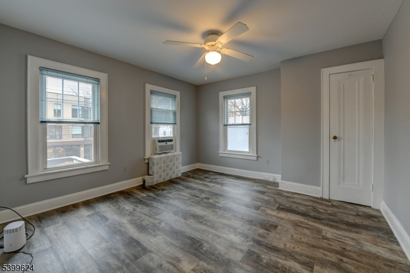 Maplewood Village - Residential Lease