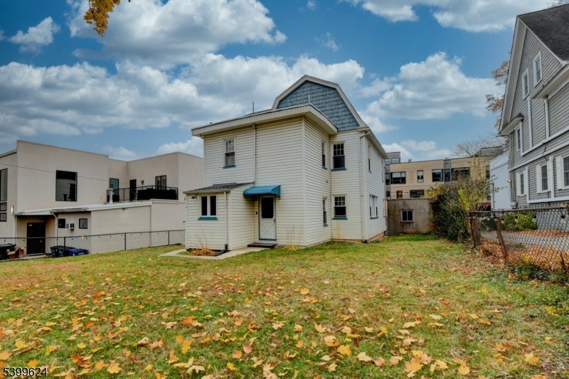 Maplewood Village - Residential Lease