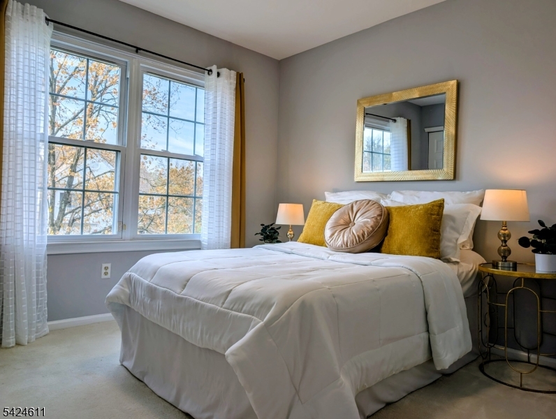 Woods Edge - Residential