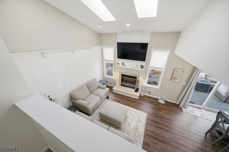 INDIAN FIELDS - Residential