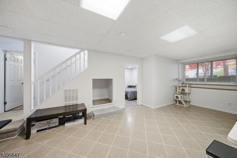 INDIAN FIELDS - Residential