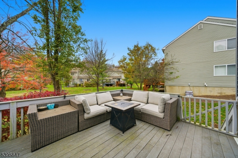 INDIAN FIELDS - Residential