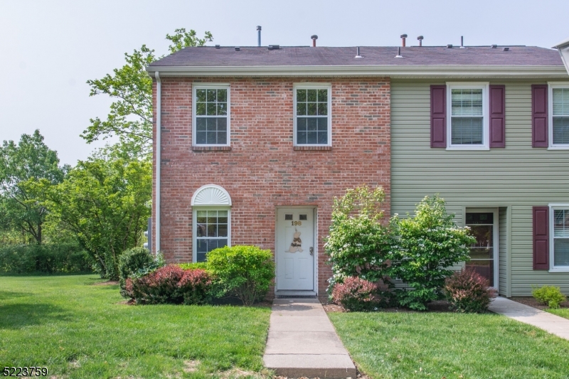 DEER RUN - Residential