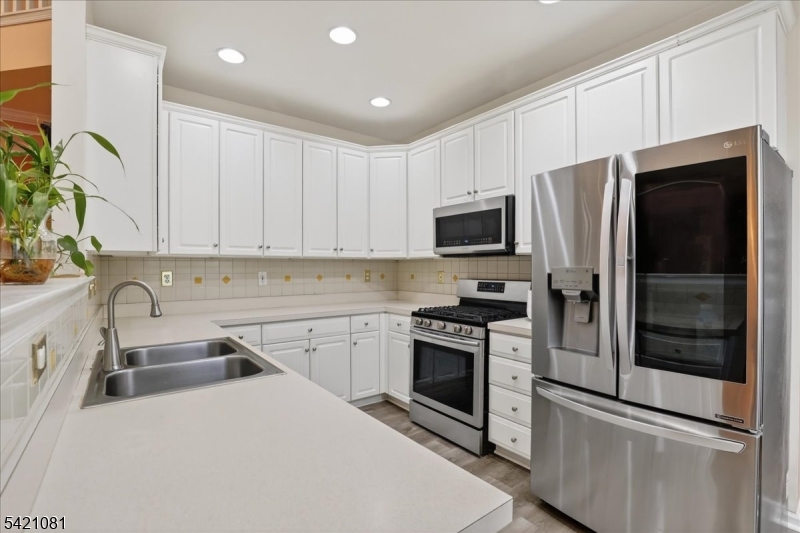 Stonegate - Residential