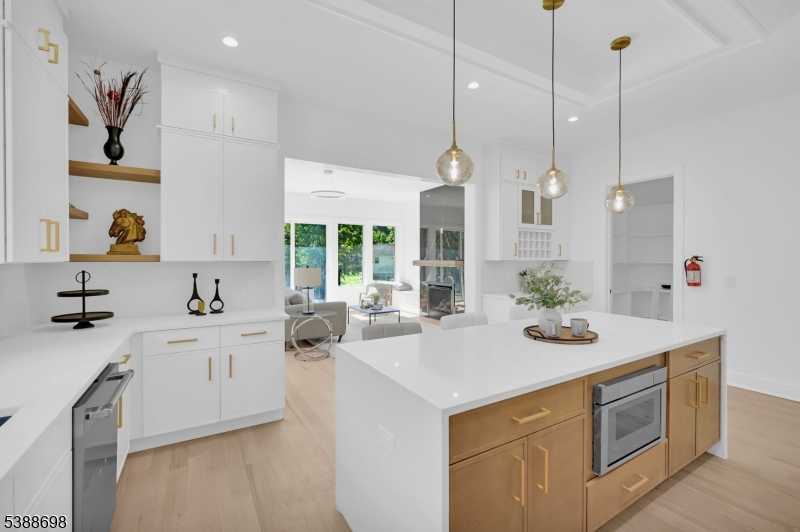 Hillside - Residential