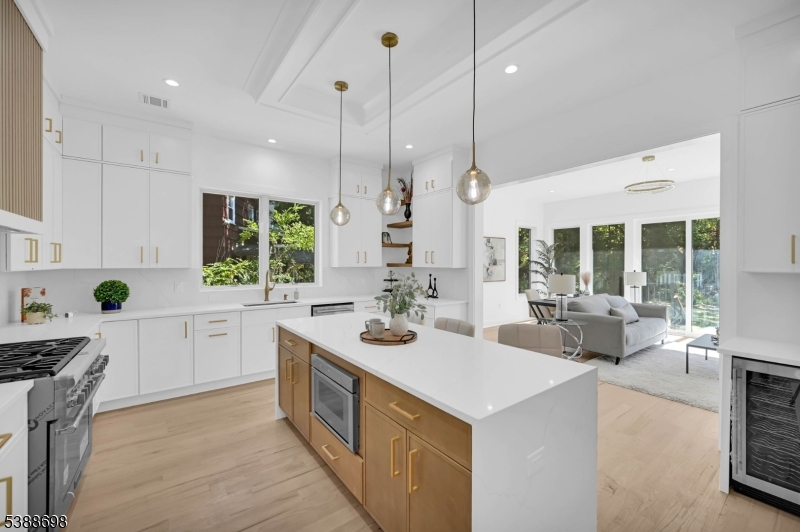 Hillside - Residential