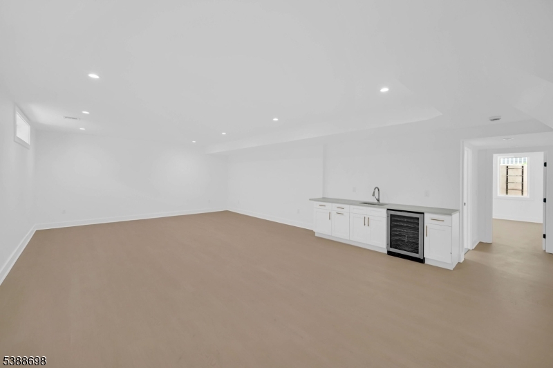 Hillside - Residential