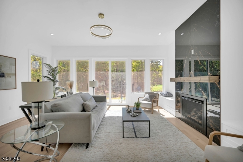 Hillside - Residential