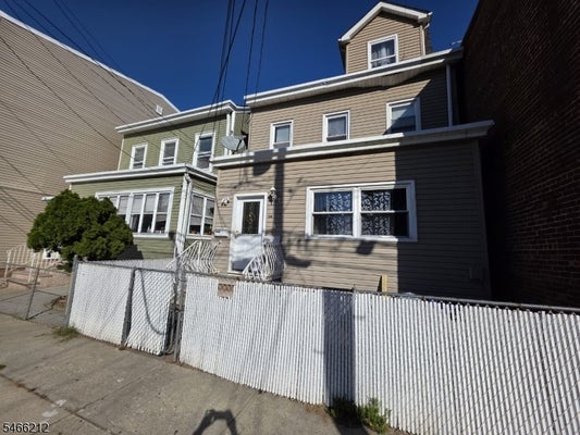 56 4TH ST, PASSAIC, NJ 07055 - Image 85e8bafe2f2b620a86f84df37322052a/424120838