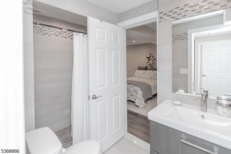 Panther Valley - Residential