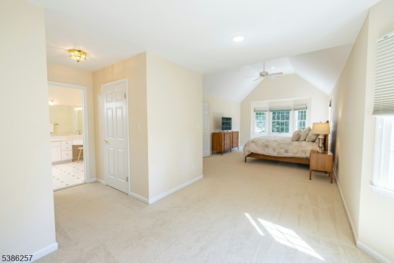 Stirling Chase - Residential