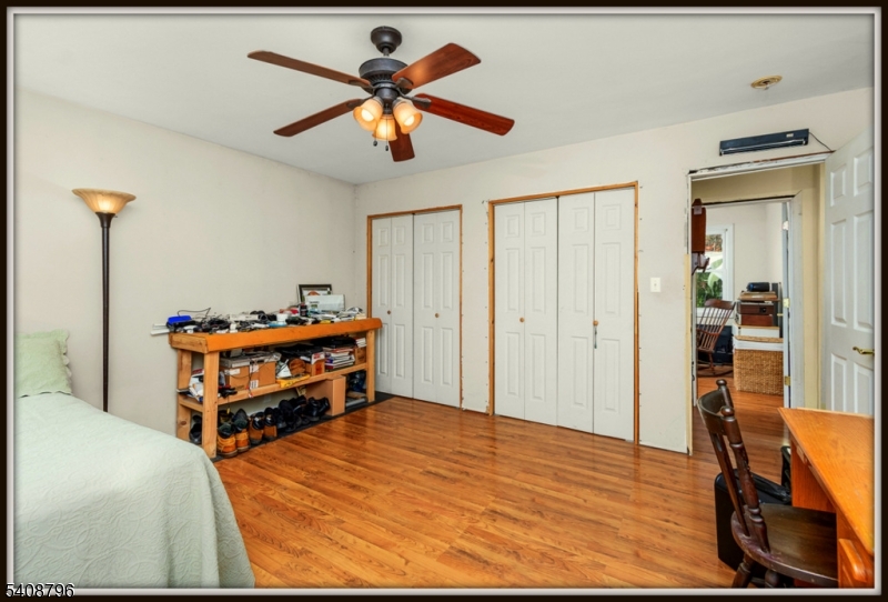 near KEMAH LAKE - Residential