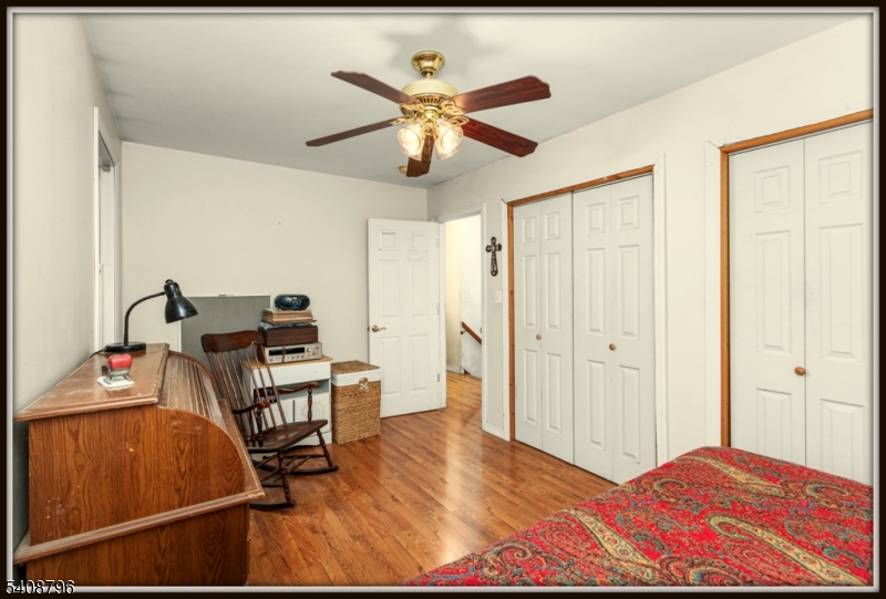 near KEMAH LAKE - Residential