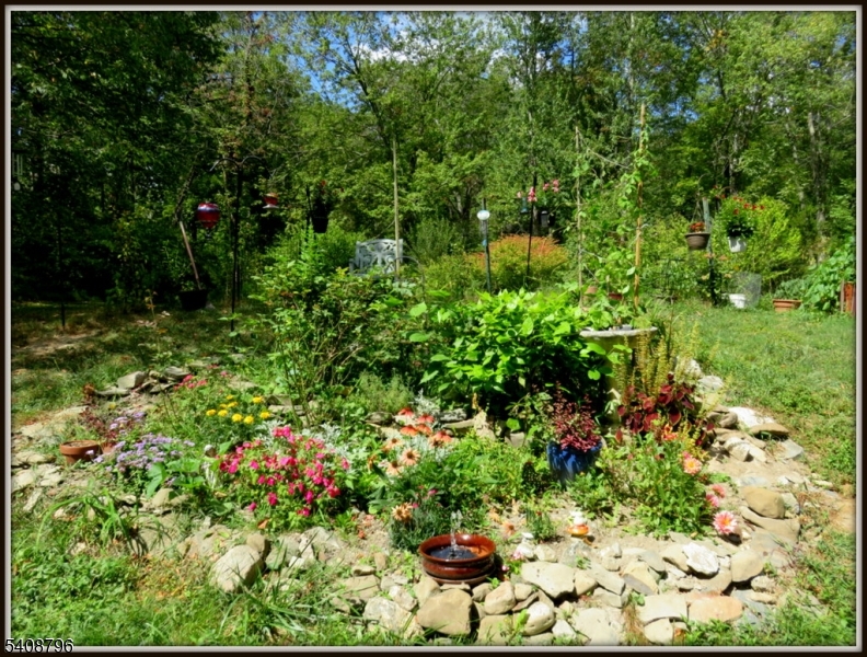 near KEMAH LAKE - Residential