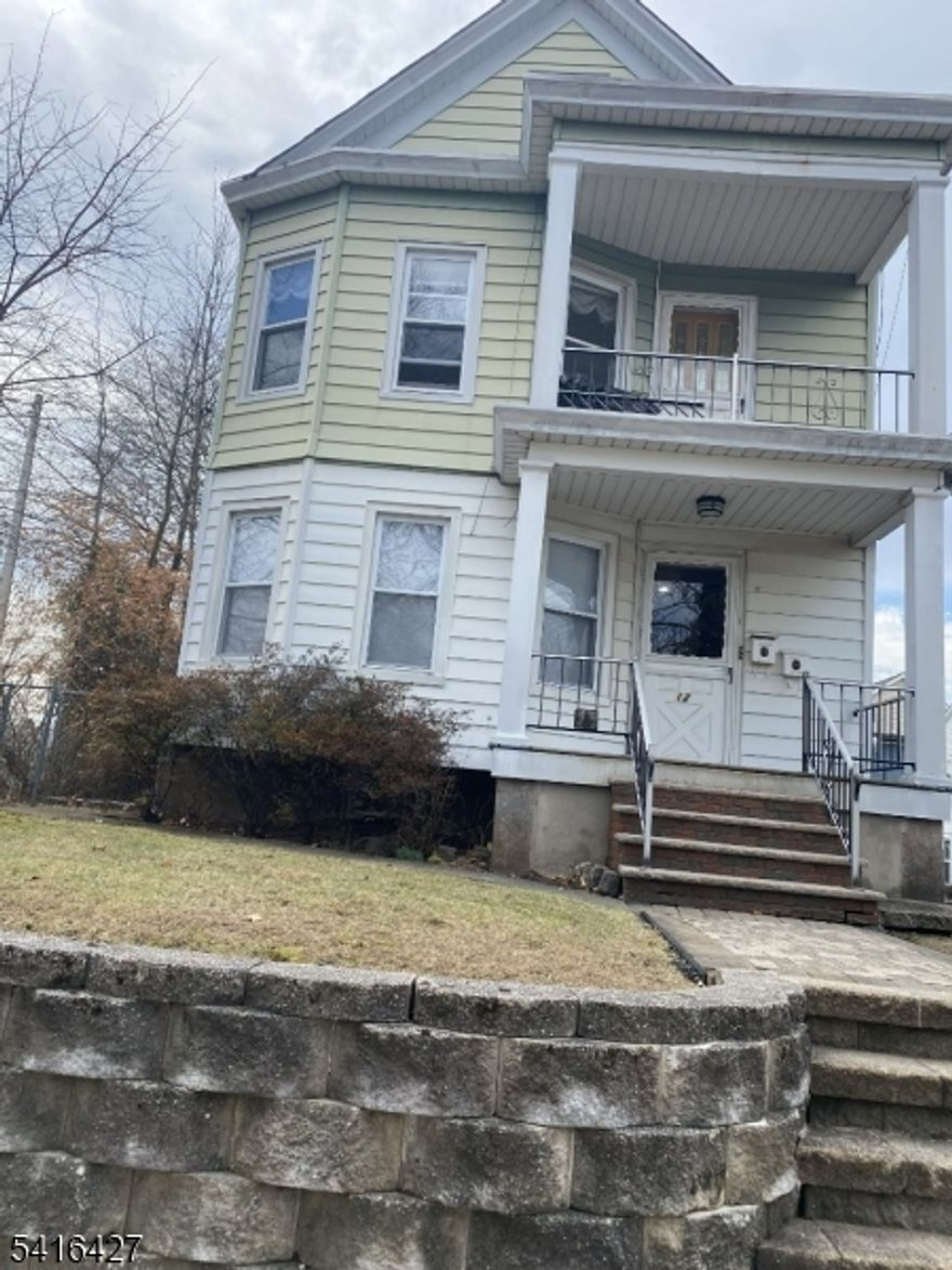 Welcome to this 1st floor apartment located in quiet Dutch Hill section. 6 rooms, 2-3 brs, depending if you want laundry or bedroom or combination of both. Upgraded Kitchen and bath. Good size rooms. Tenant to provide Washer & Dryer. No smoking, No pets. Use of back yard. Available 4-1, Tenants must qualify through NTN or Zillow credit application. 1.5 month security