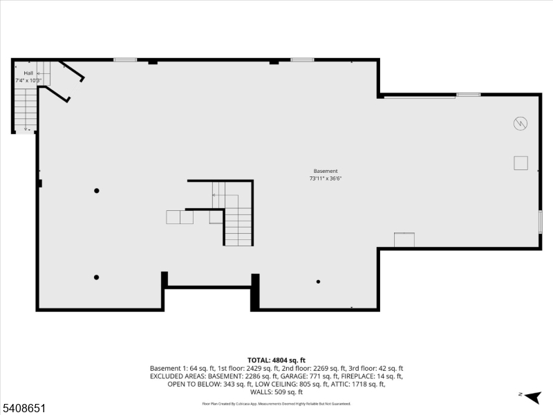 Main image without alt text