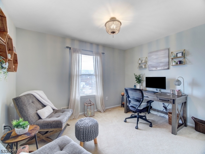 HUNTERS RIDGE - Residential