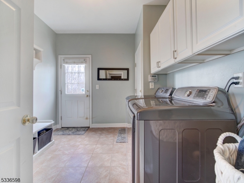 HUNTERS RIDGE - Residential