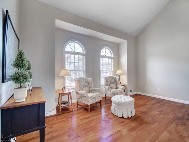 HUNTERS RIDGE - Residential