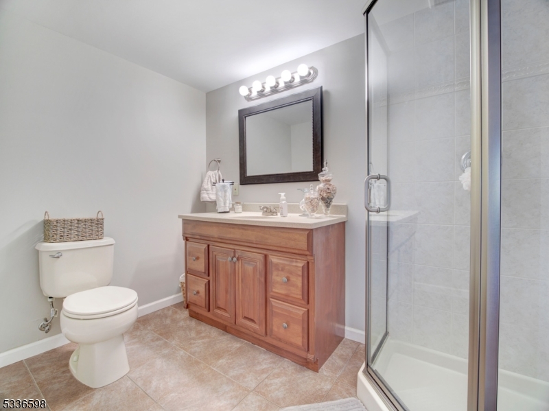 HUNTERS RIDGE - Residential